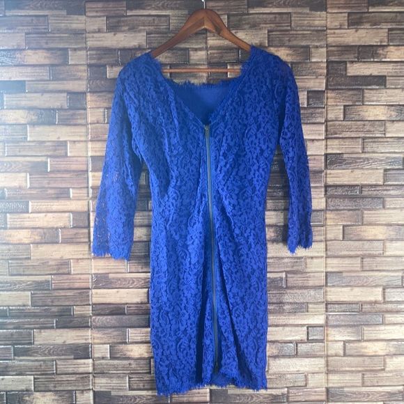 NWT Diane Von Furstenberg Lace dress, size 2 Cobalt Blue - Picture 2 of 14